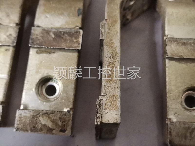 推荐新品设备(议价)万能p式断路器630上拆的三套银接触点,银点完