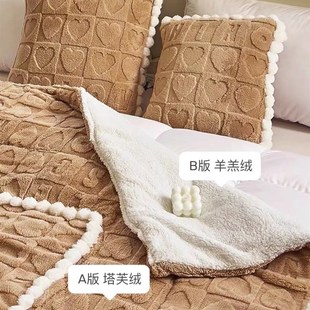 塔芙绒球花边抱枕被子两用枕头冬天加厚午睡毯2023新款可折叠靠