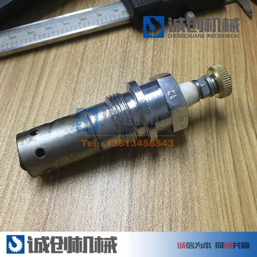徐工中联吊车配件上车暖风机加热器火花塞点火塞圈电腊电热塞