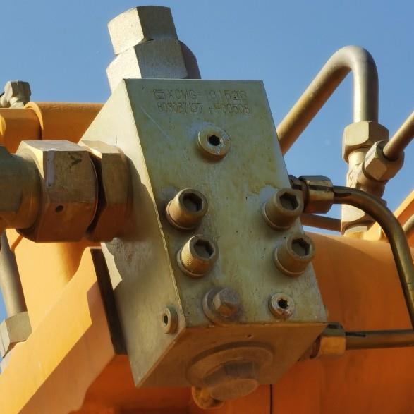 徐工吊车配件大全原厂25K5C卷扬平衡阀液压阀工作阀