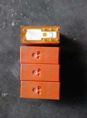 RT424024  RT424012   泰科拆机继电器 8脚  8A