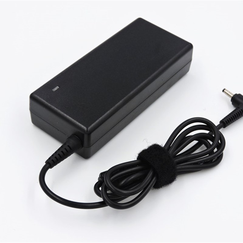 神舟优雅X5-SL5S1笔记本电源适配器19V3.42A小口电源充电器线