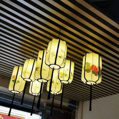 中式布艺吊灯阳台仿古红灯笼古典酒店茶楼特色灯具饭店火锅店装饰