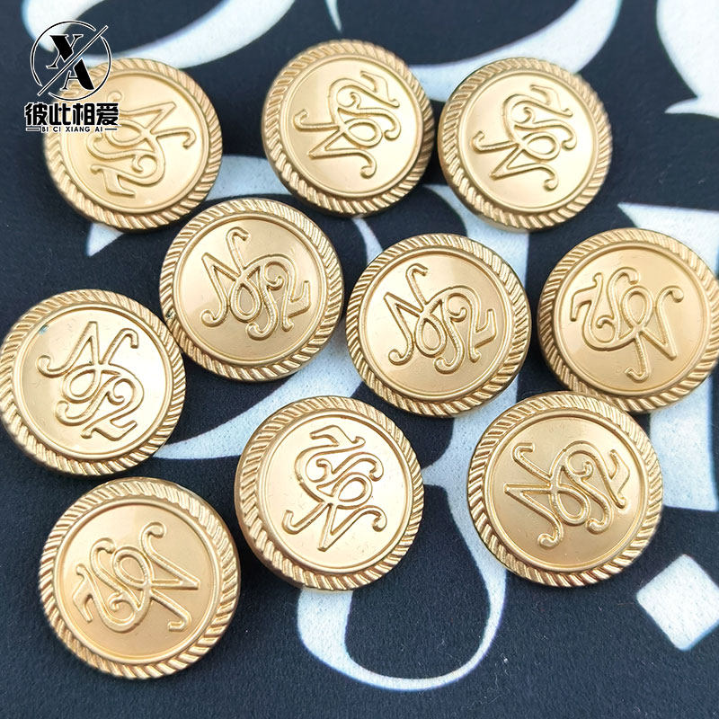 金属圆字母哑光雾金手缝纽扣外套针织风衣连衣裙裤子西装扣装饰扣