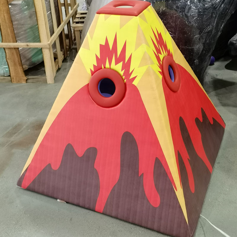 新品淘氣堡兒童樂園翻斗樂吹球機燈光浮臺火山爆發(fā)室內游樂設備設