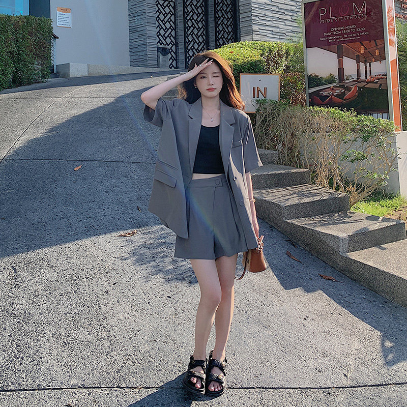 欧洲站女夏季高级灰薄款休闲短袖西装套装小个职业西服短裤两件套