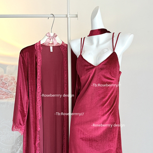 Roseberrrry朗姆红酒 轻奢性感金丝绒吊带睡裙女气质显白秋冬睡衣