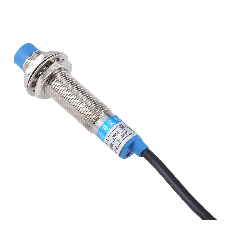 1M12感应J2AL3-8-Z/BX接近开关24V直流三线NPN常开金属传感器