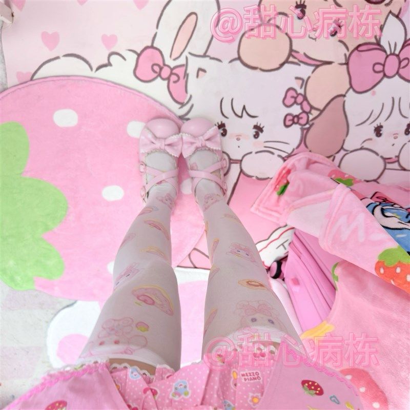 [甜心]猫爪草莓 仿羊绒地毯宅萌可爱卧室床边毯,居家布艺,床边毯,淘宝优惠券,粉丝福利购,淘宝优惠卷