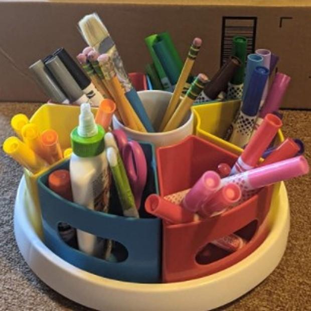 新款12寸9格可旋转组合笔筒学生家用办公桌面收纳笔筒笔架化妆刷