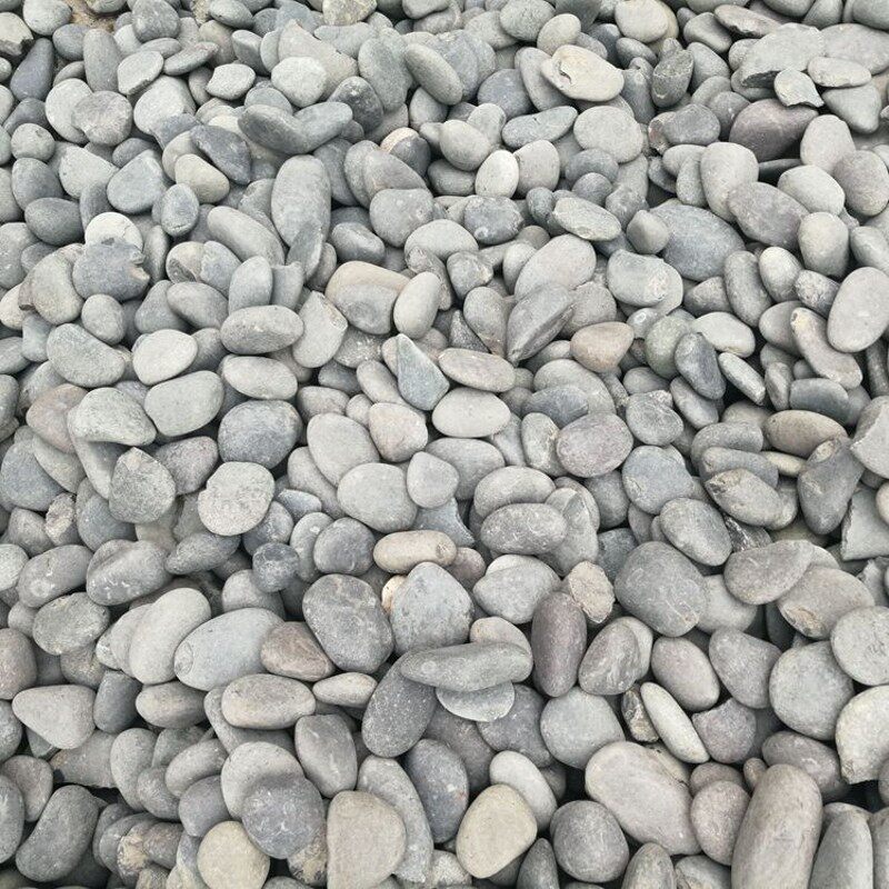天然鹅卵石白红黑灰色铺路河滩彩石头铺面小石子地暖豆石按吨