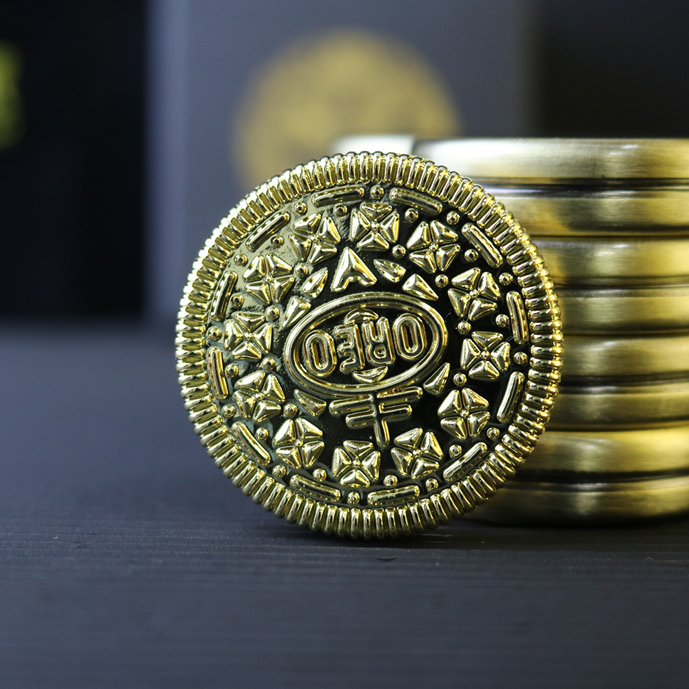 奥利奥玩具金色奶盖啪啪币edc