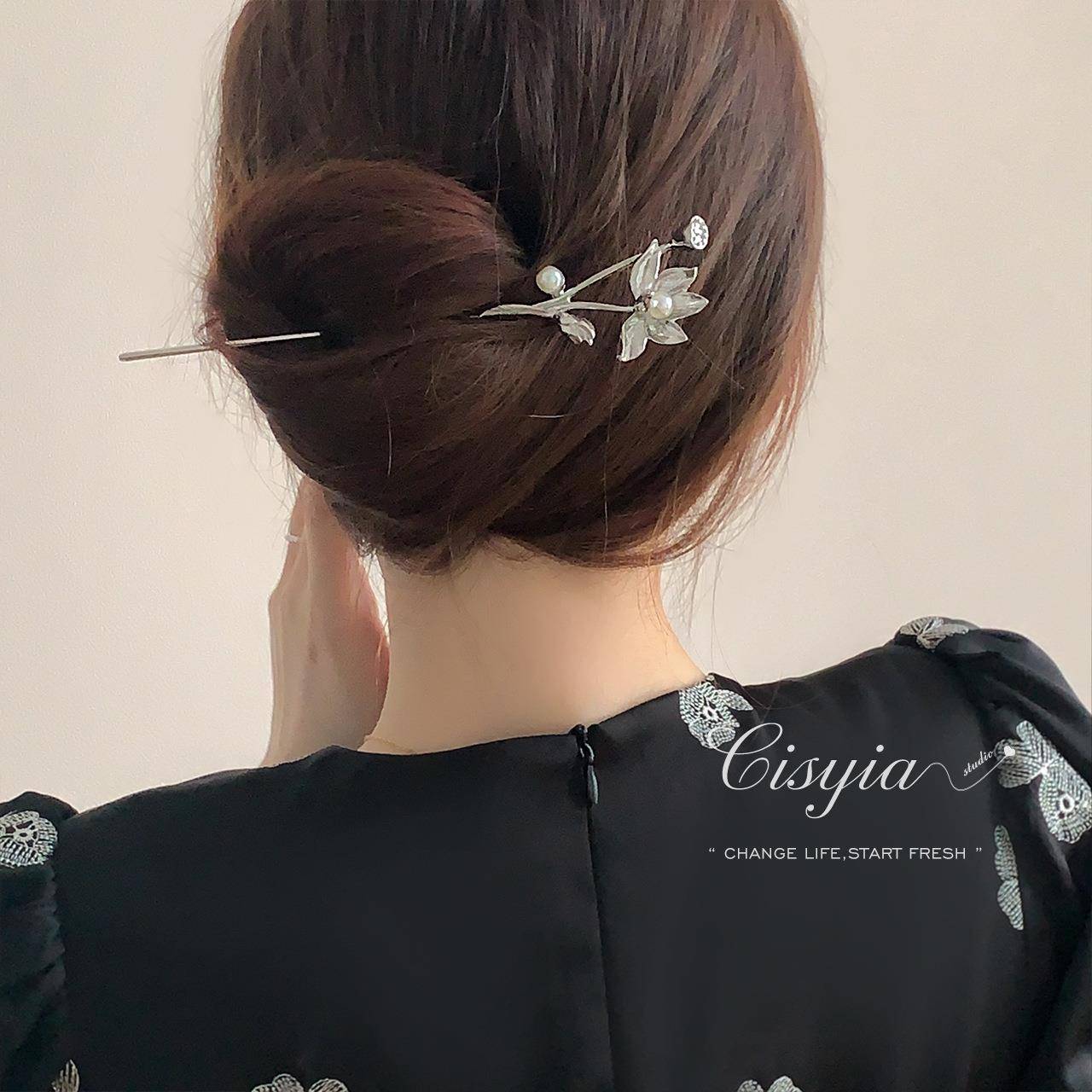 盘发发簪女古风感簪子简约现代设计感新中式莲花发钗2023新款