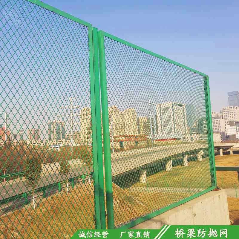 新款直销桥梁防抛网铁路高架桥河道护栏菱形方形铁丝防护网高速公