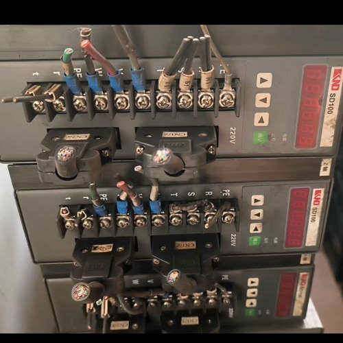 议价SD100驱动器   伺服驱动器   驱动器