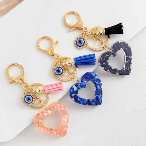 跨境新款恶魔之眼亚克力爱心吊坠挂件包包挂饰装爱心毛球钥匙扣挂