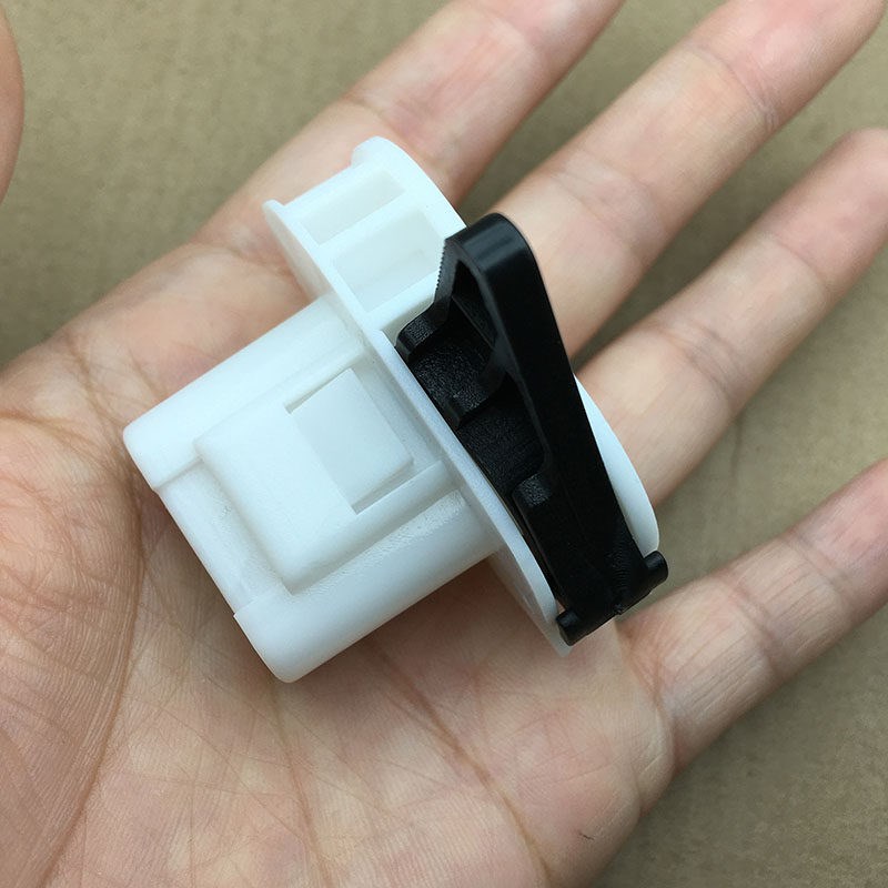速发适用于福克斯蒙迪欧福睿斯锐界后排座椅卡扣子
