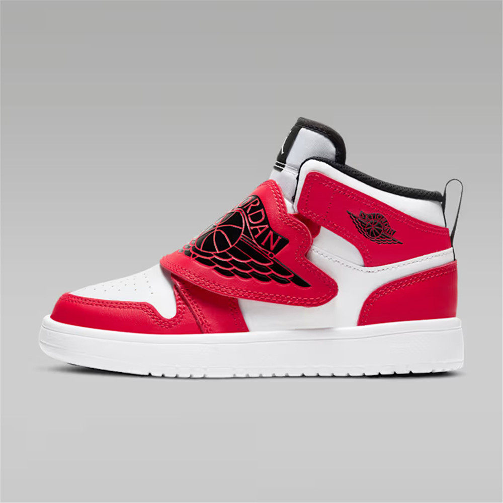 NIKE耐克小童鞋SKY JORDAN 1 (PS)运动训练篮球鞋BQ7197-106