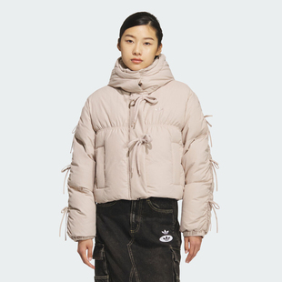 adidas阿迪达斯三叶草女子运动休闲保暖连帽羽绒服外套KC2610