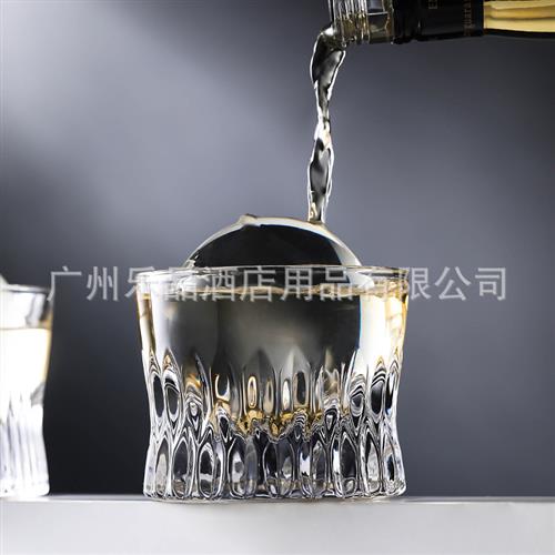 适用高颜值高级粉色水晶钻纹杯家用聚会白酒烧酒威士忌玻璃小酒杯