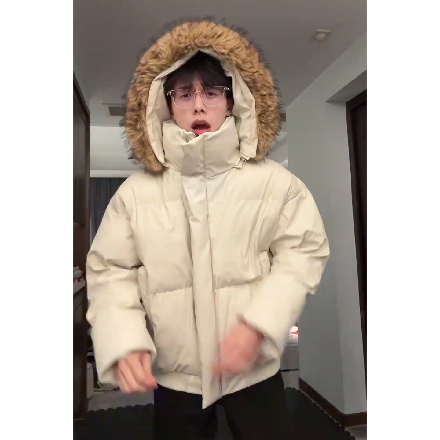 可拆卸连帽毛领男高档短款羽绒服