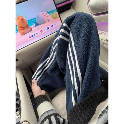 藏青色三条杠羊羔绒裤子男冬季