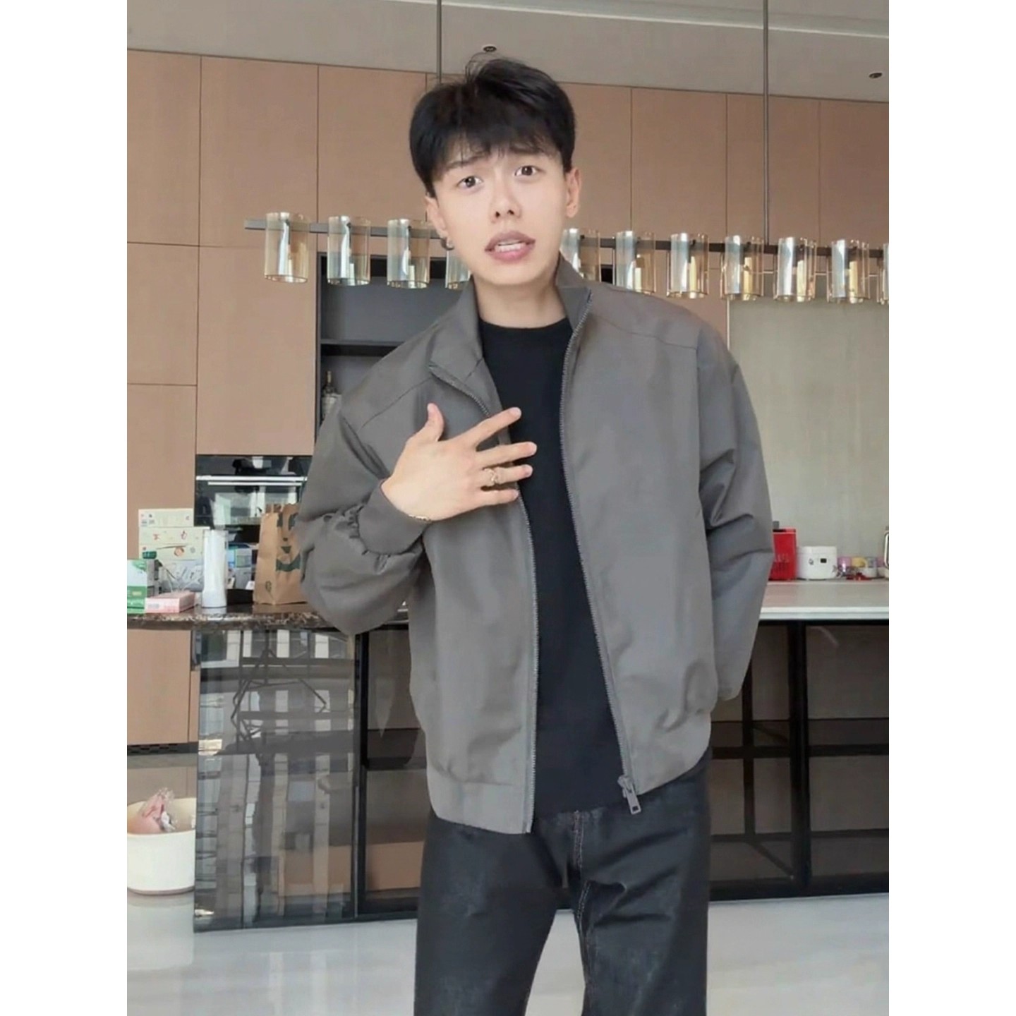 新秋薄款防晒夹克男式美式立领