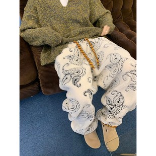 冬季羊羔绒卫裤男慵懒松弛感腰果花松紧腰裤子直筒垂感阔腿弯刀裤