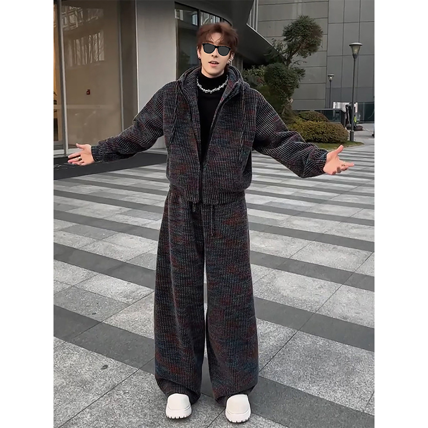 韩系高级感小香风套装男式炸街痞帅连帽针织卫裤慵懒松弛感阔腿裤,男装,时尚套装,淘宝优惠券,粉丝福利购,淘宝优惠卷