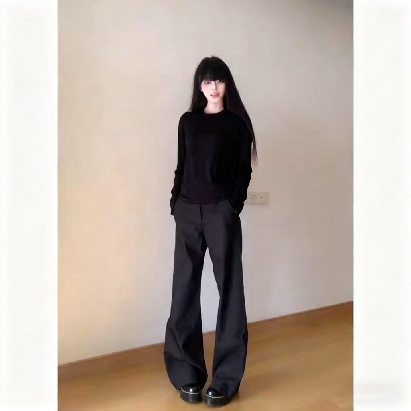 黑色微喇西裤男女垂感高级感裤子