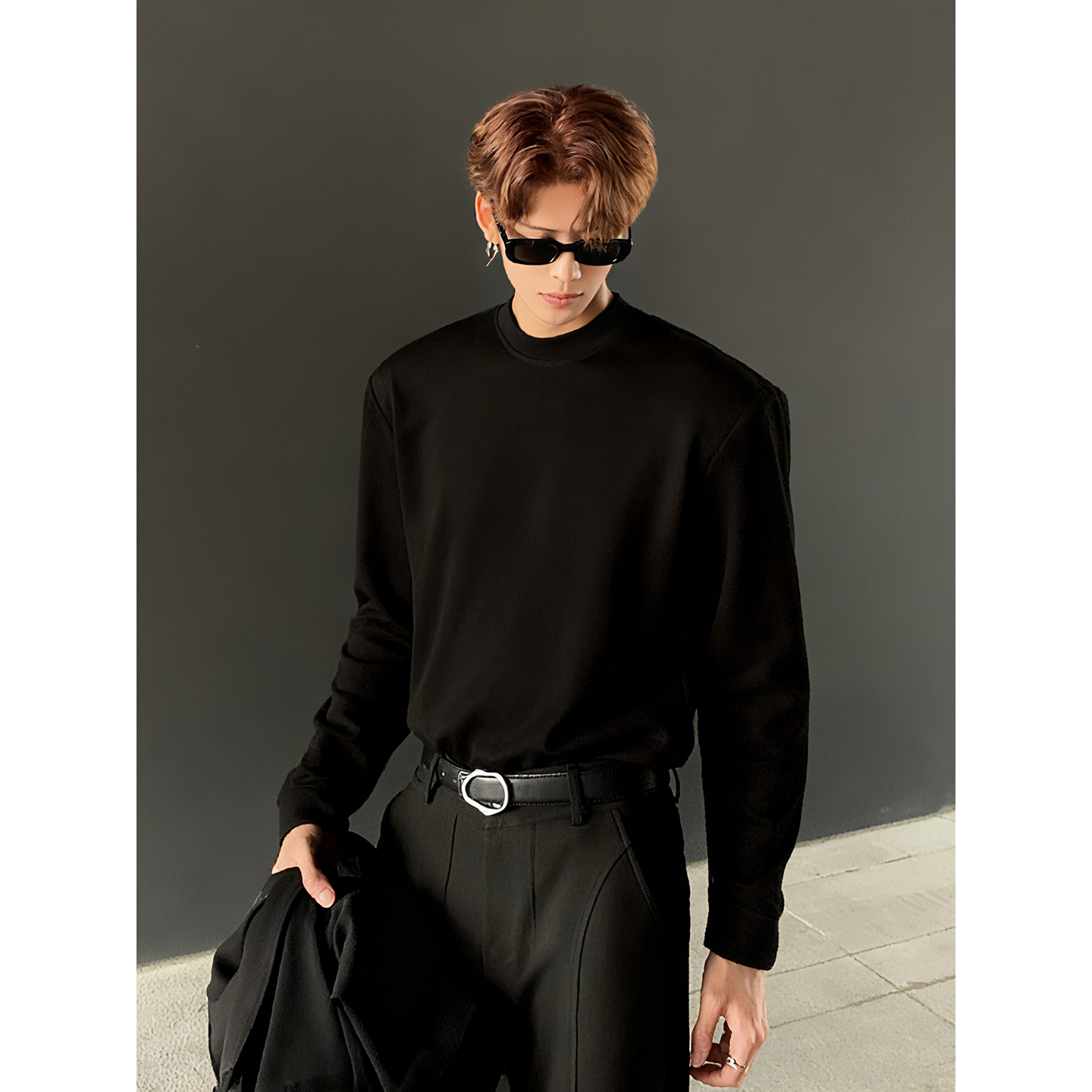 黑色半高领德绒打底衫男秋冬内搭