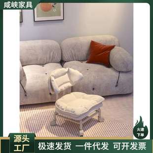 网红小椅子儿童移动小凳子加厚防摔滑轮凳带娃神器万向轮儿童座椅