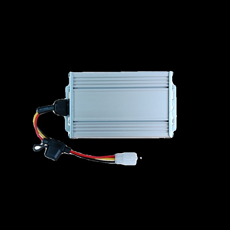 大功率直流电压三轮四轮电动车转换器通用48V60V72NV120V转12V30A