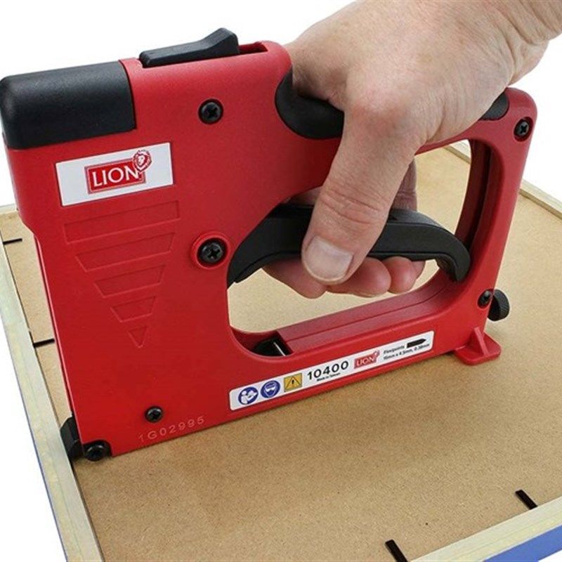 英国LION手动片钉枪可调节画框装裱固定码钉瓜子钉枪多功能木工,农机/农具/农膜,灌溉工具,淘宝优惠券,粉丝福利购,淘宝优惠卷
