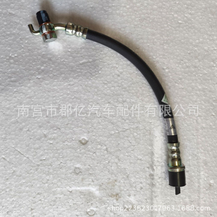 适用于哪吒U后刹车软管汽车刹车软管油管前后制动软管