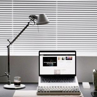 精选意大利Tolomeo中古摇臂台灯卧室床头书房ins设计师工作台折叠