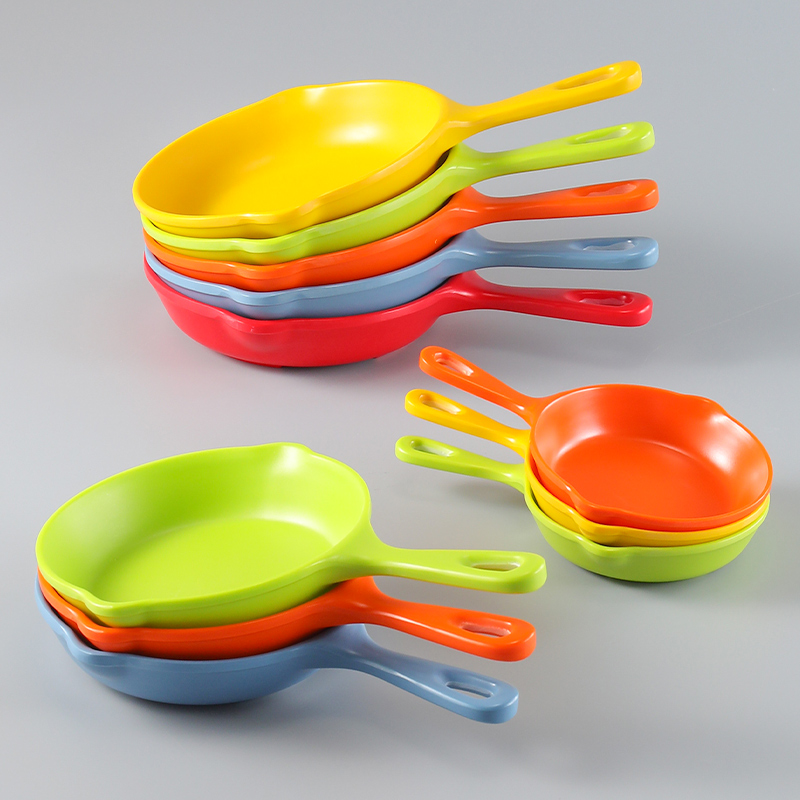 速发凯柏雅创意吃料手具带把的盘子塑播平底锅餐持碟烧烤小吃盘拌