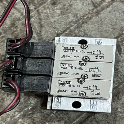 议价SMC电磁阀VQZ1151U-5L，拆机实拍，电压24v