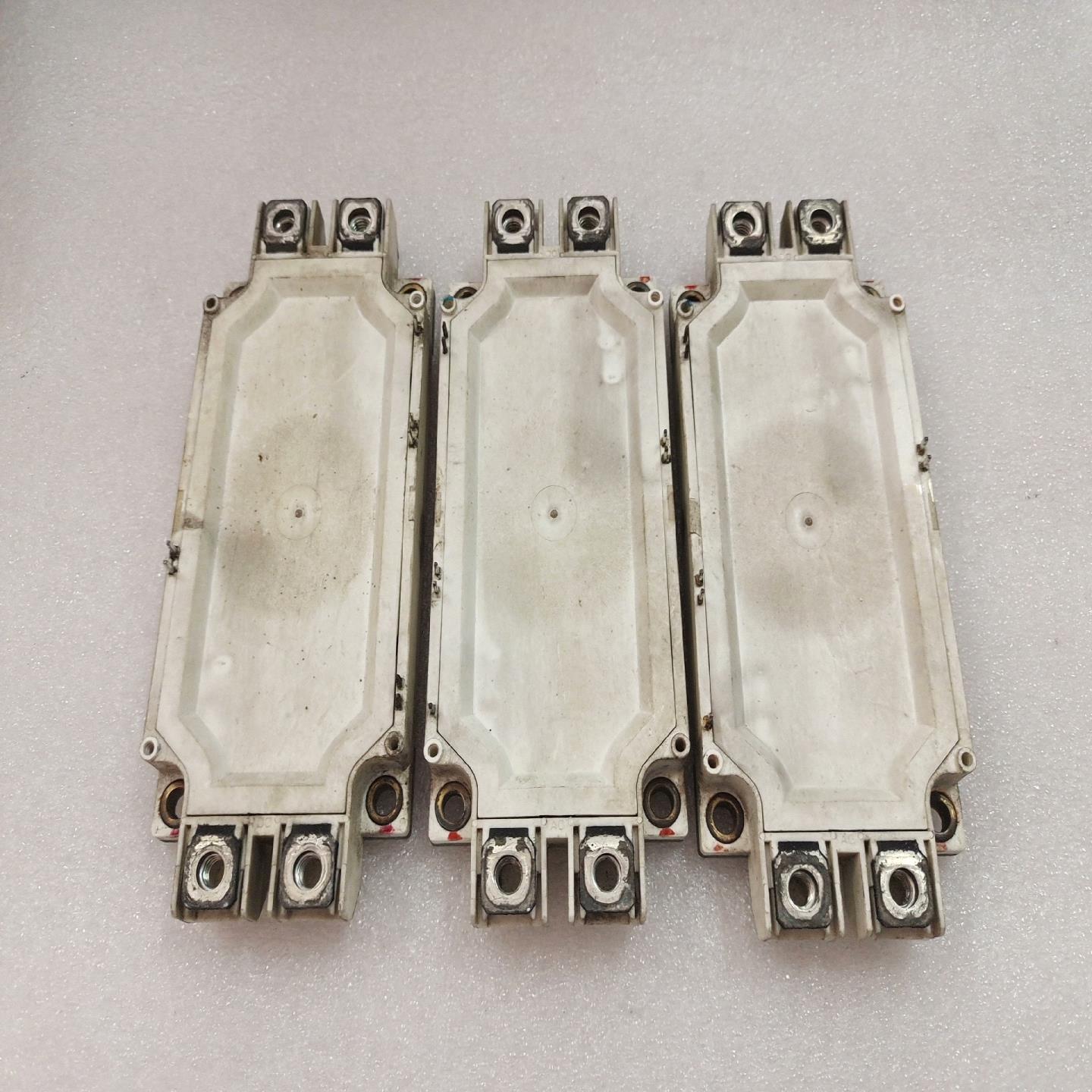 变频器英飞凌FF300R12ME3模块300A1200V(崽崽配件)