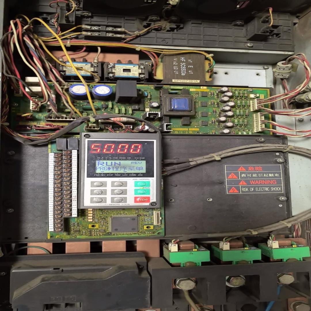 富士变频器5000P11 90KW FRN90P11S-议价