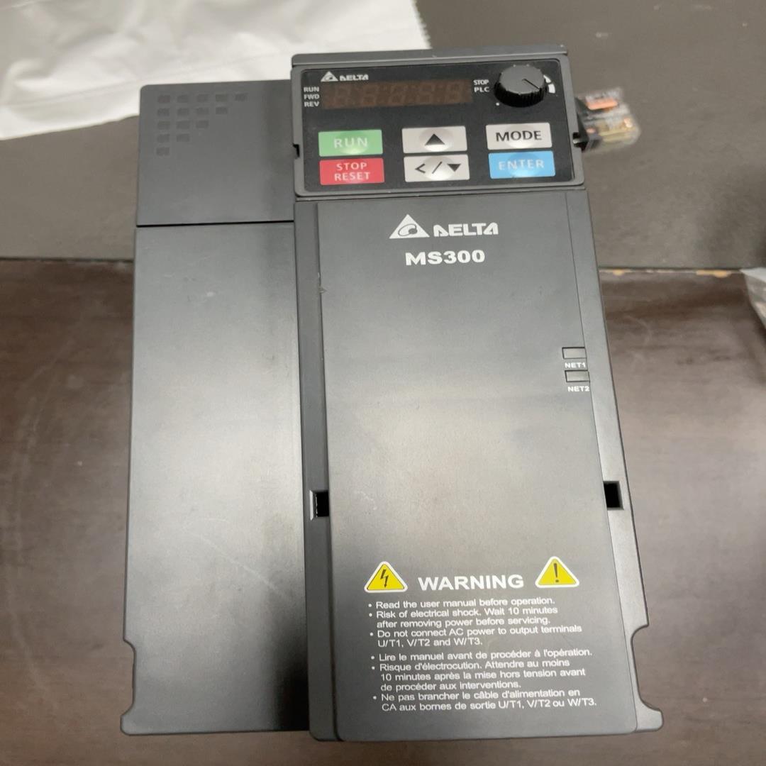 台达变频器9成新VFD13AMS43AFSAA(崽崽配件）