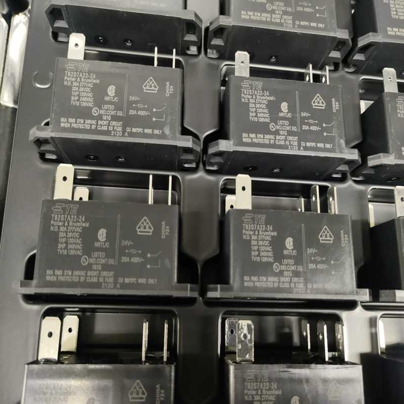 议~泰科继电器 T92S7A22-24，全新原装现货，有需要联系
