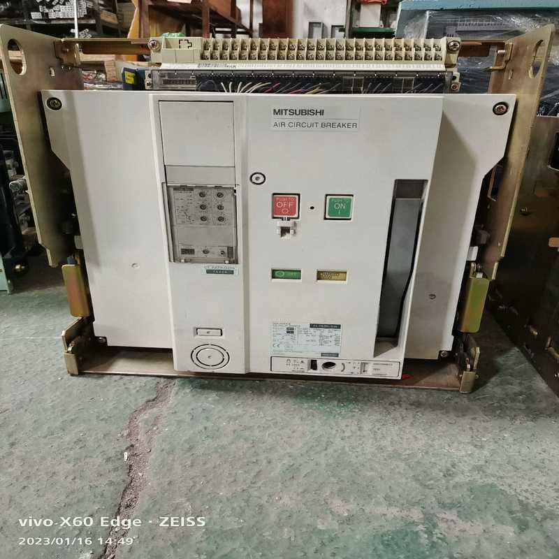 (询价)AE2500-SW三菱断路器  2台成色不错