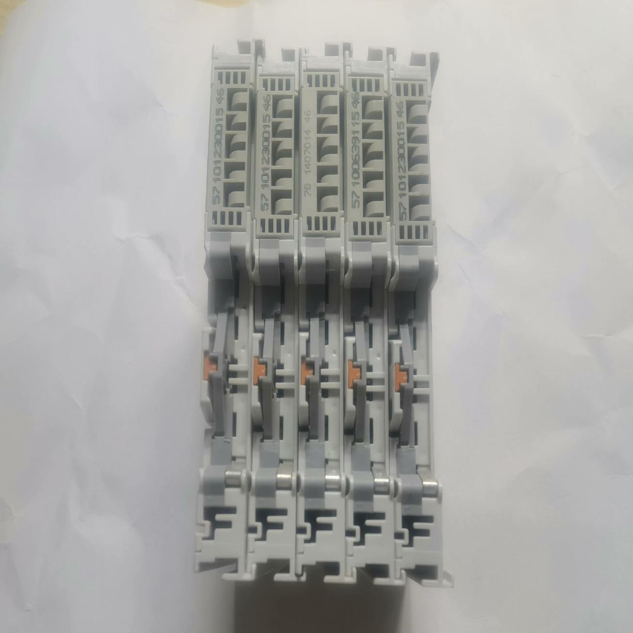 倍福EL3632模块，成色如图，几乎！2 x Analo(崽崽配件）