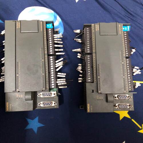 议~西门子PLC  216AD23-0XB8 成色不佳，破陨，功