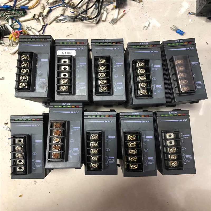 【顺庆】基恩士PLC电源模块KV-U7、实物如图、【议价】