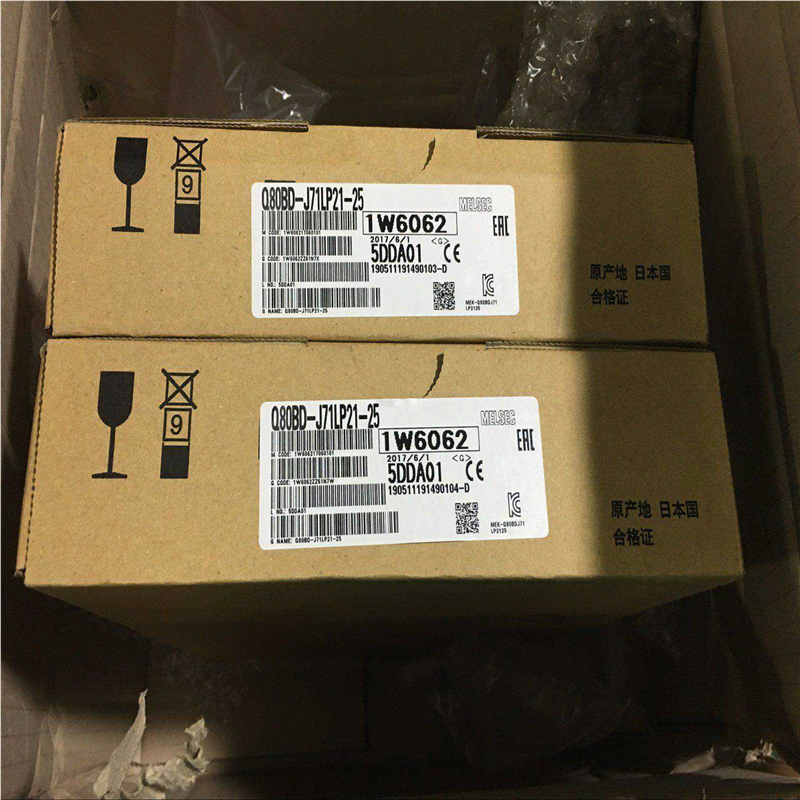 Q80BD-J71LP21-25 Q80BD-J71BR11 Q80BD-J71GP21S-SX 带电源接口(