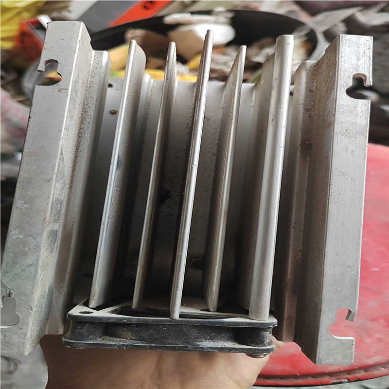 议价山宇变频器SY8000-2R2G-4