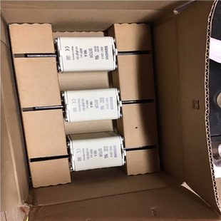 0新品 224 14个 熔断器3NE1 询价