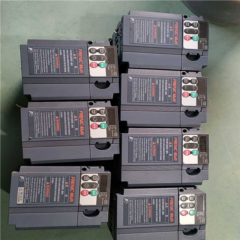 拆机富士变频器0.75KW~议价,3C数码配件,其它配件,淘宝优惠券,粉丝福利购,淘宝优惠卷